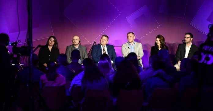Debata u Gnjilanu Foto Atde Mula