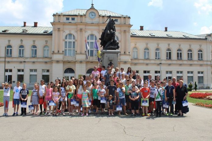 Deca u poseti Bijeljini