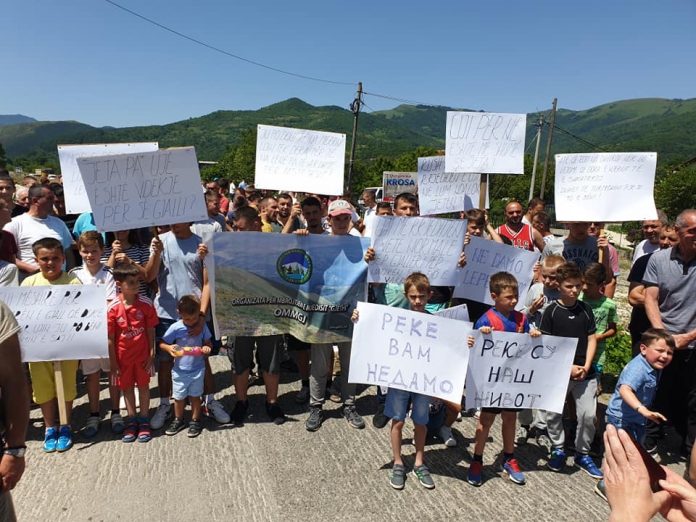 protest protiv MHE