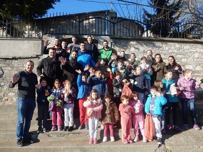 dec-2019-niksic-u-posjetu-djeci-orahovca-1