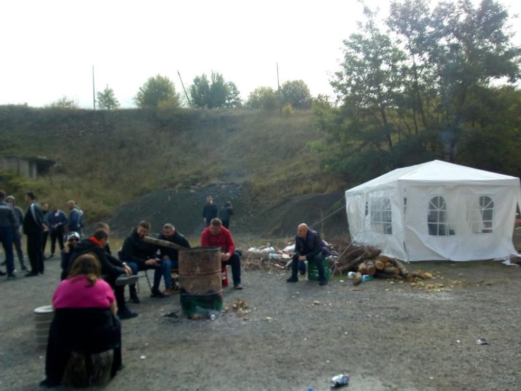 Novinarka Radio Kos. Mitrovice: Preko Jarinja građani samo pešaka 1 jarinje6rkm 1024x768 1