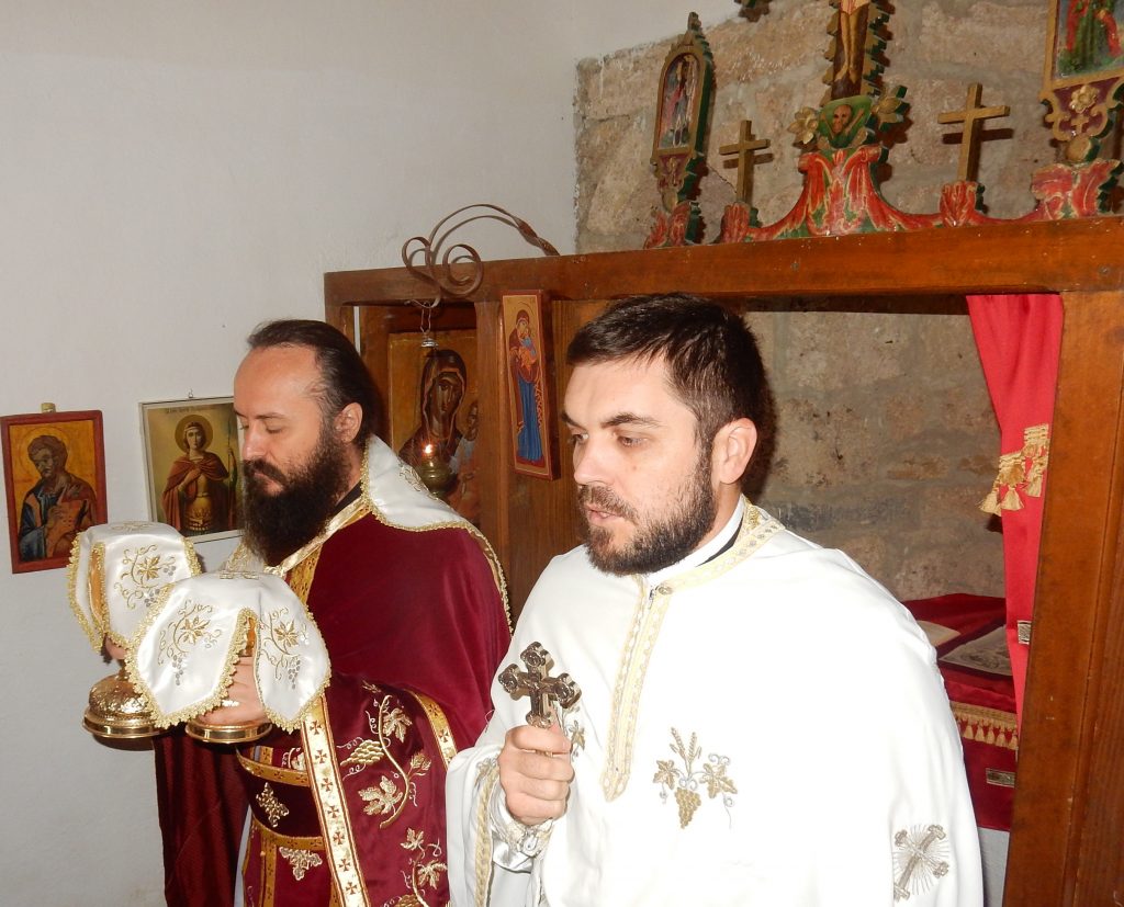 Velika Hoča: Proslavljena slava crkve Svetog Luke 1 DSCN9986 1