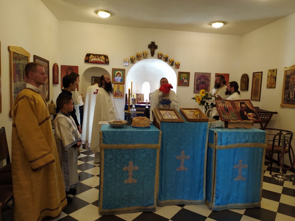 U Svetim Arhangelima svečano obeležen Sabor svetog Arhangela Mihajla 2 Liturgija u Svetim Arhangelima Foto Radio Gorazdevac