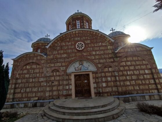 Obijena crkva u Prilužju, polomljena kamera i odneta oprema 3 263192527 2400203146782973 4666267599879835032 n 559x420 1