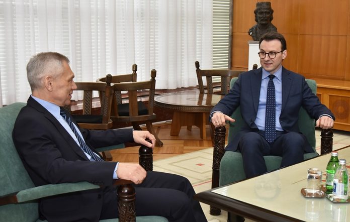 Petković i Bocan-Harčenko (Foto: Kancelarija za Kim)