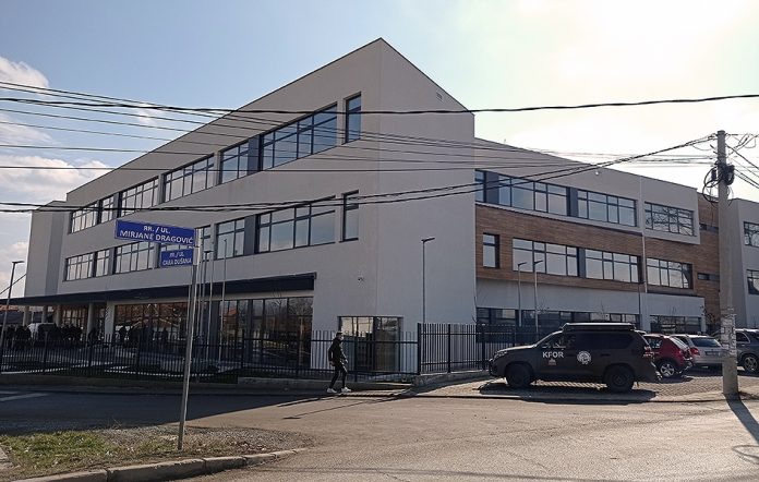 Srednjoškolski centar u Lapljem Selu (Foto: Kim)
