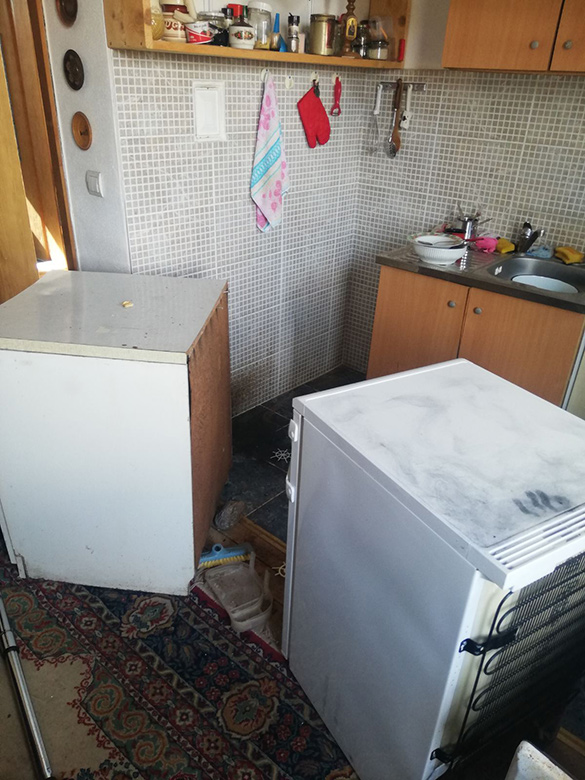 Obijena kuća Miška Pumpalovića u opštini Istok 1 1