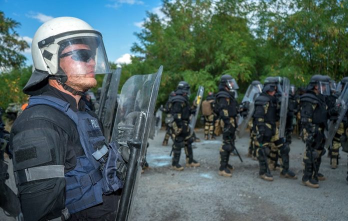 16472728608835_euleks_i_kfor_sprovode_zajedniku_vebu_kontrole_masa_i_nereda___foto_eulex-kosovo_eu__