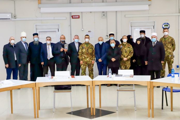 Sastanak u bazi u Peći