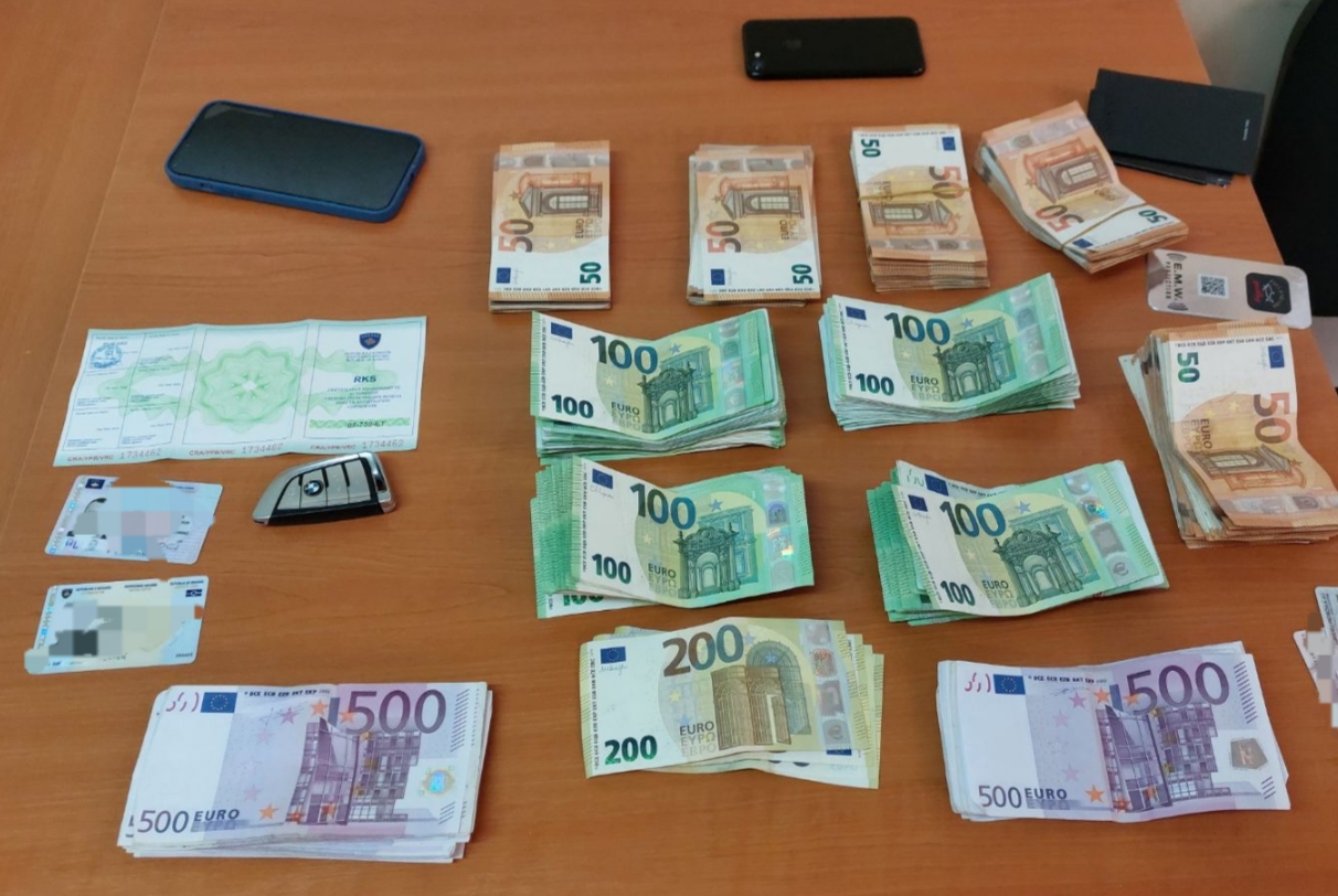 Brnjak: Pokušao da sakrije 60.000 evra, pronašli mu ih ispod pantalona i u džepu 1 20220420 212312