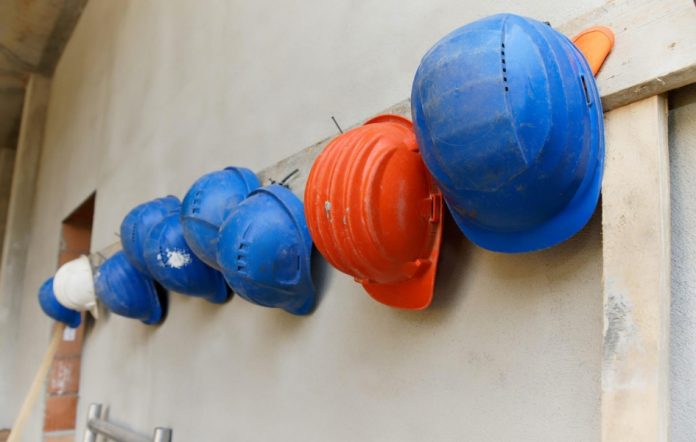 16513557913608_hard-hats-ilustreacijja