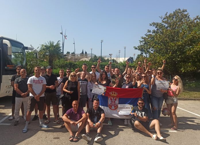 Studenti i profesori Poljoprivrednog fakulteta u Lešku i Lapljem selu (Foto: Radio Goraždevac)