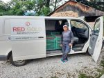 Berba i otkup malina u Župi u punom jeku 2 Agro red Gold kombi