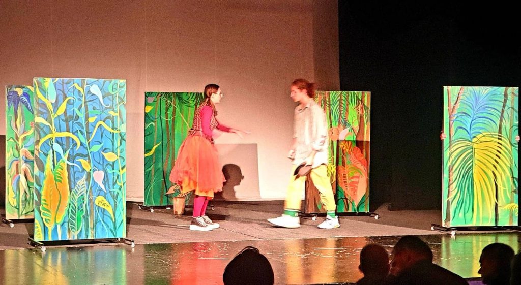 Mladi glumci i balerine iz Gračanice oduševili Subotičane 1 308358761 3213986838917858 3538447794910541520 n 1024x561 1