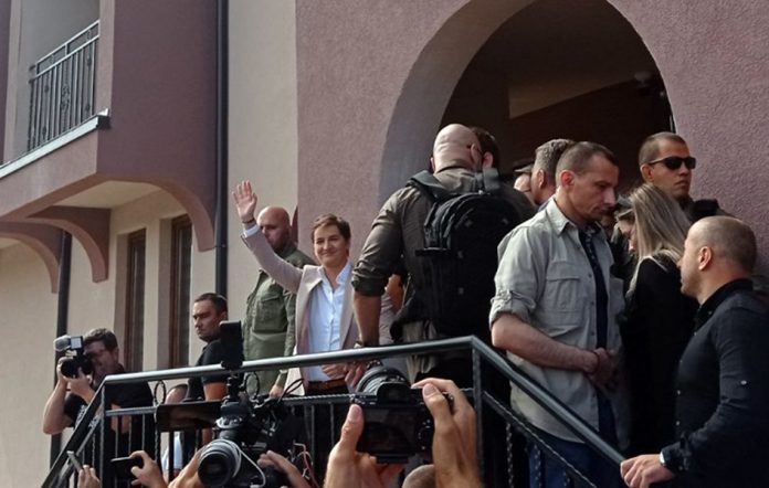 Ana Brnabić u Kosovskoj Mitrovici (Foto Kim)