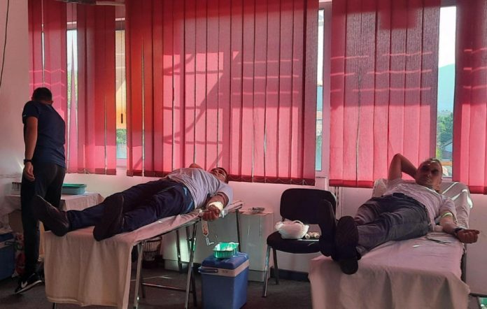 Dobrovoljno davanje krvi u Gračanici (Foto: Kim)