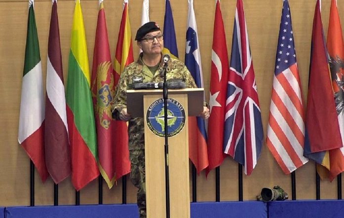 Novi komandant KFOR-a italijanski general-major Anđelo Mikele Ristuća (Foto: Kim)