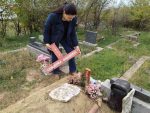 Mitrovdanske zadušnice obeležene na Orahovačkom groblju 4 IMG 5d876cdc377f5307b2f7b5ae9d6151aa V