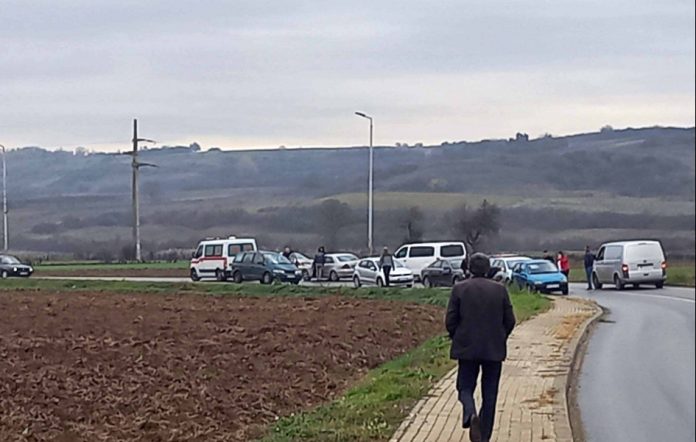 Saobraćajna nesreća na putu Gračanica-Laplje Selo (Foto Kim)