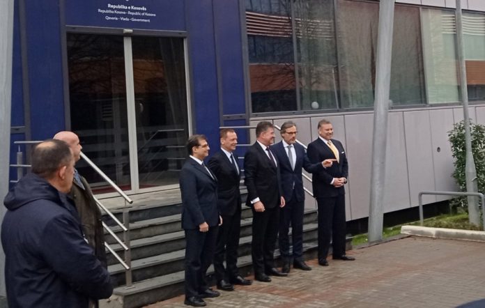 Lajčak, Eskobar i predstavnici Nemačke, Francuske i Italije stigli na Kosovo (Foto: Kim)