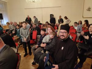 Svešteničkoj porodici Stojanović uručeno priznanje „Najborbeniji“ 1 thumbnail 1 8 1024x768 1