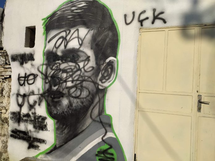 Uništen mural Novaka Đokovića (Foto Radio Goraždevac)