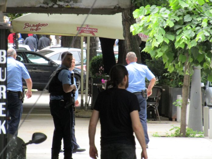 policija