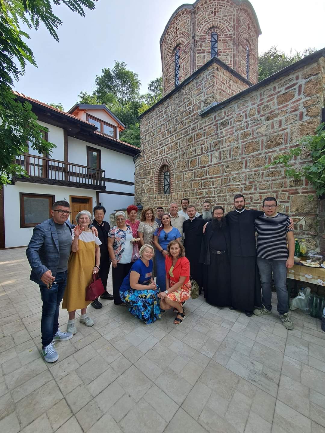 Proslavljena slava Svete Nedelje u Brnjači, Prizrenu i Velikoj Hoči 1 IMG 9645
