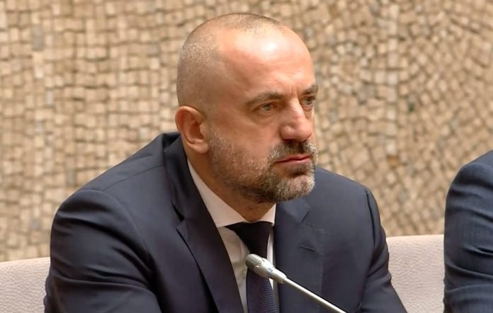 16959861339582_1661074659-radoicic1-e1661074681142