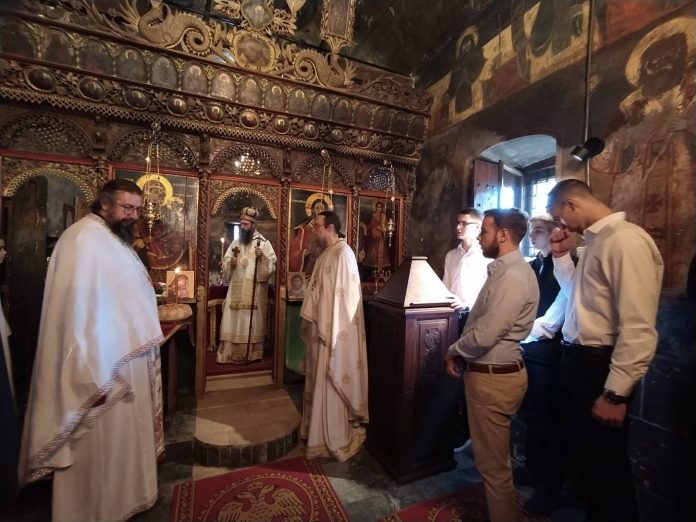 Vladika Ilarion u Velikoj Hoči (Foto: Radio Goraždevac)