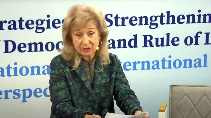 Predsednica Specijalnog suda Kosova u Hagu Ekaterina Trendafilova (Foto printskrin YouTjub@ BulgariaFulbright) Predsednica Specijalnog suda Kosova u Hagu Ekaterina Trendafilova (Foto printskrin YouTjub@ BulgariaFulbright)