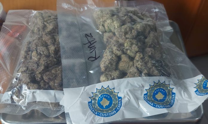 Zaplena maruhuane, arhiva (Foto: Policija Kosova)