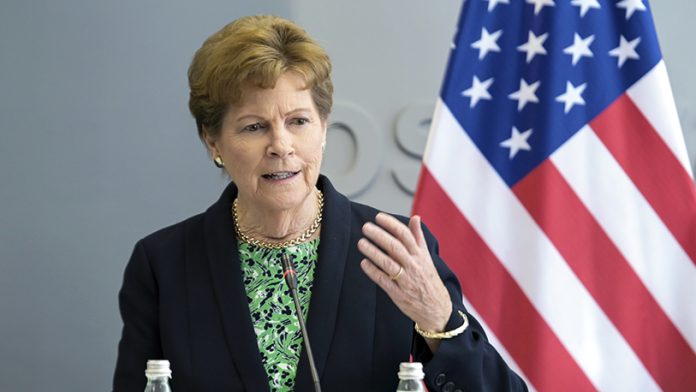 Senatorka Džin Šahin (Foto: Kabinet premijera Kosova)