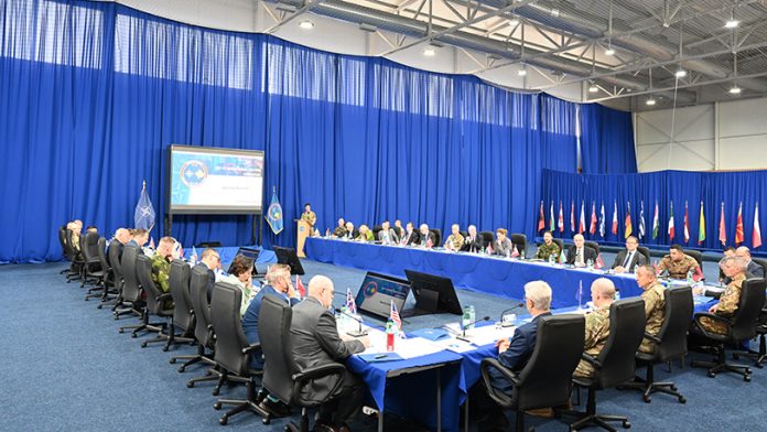 Sa konferencije u Glavnom štabu Kfora (Foto: Kfor)