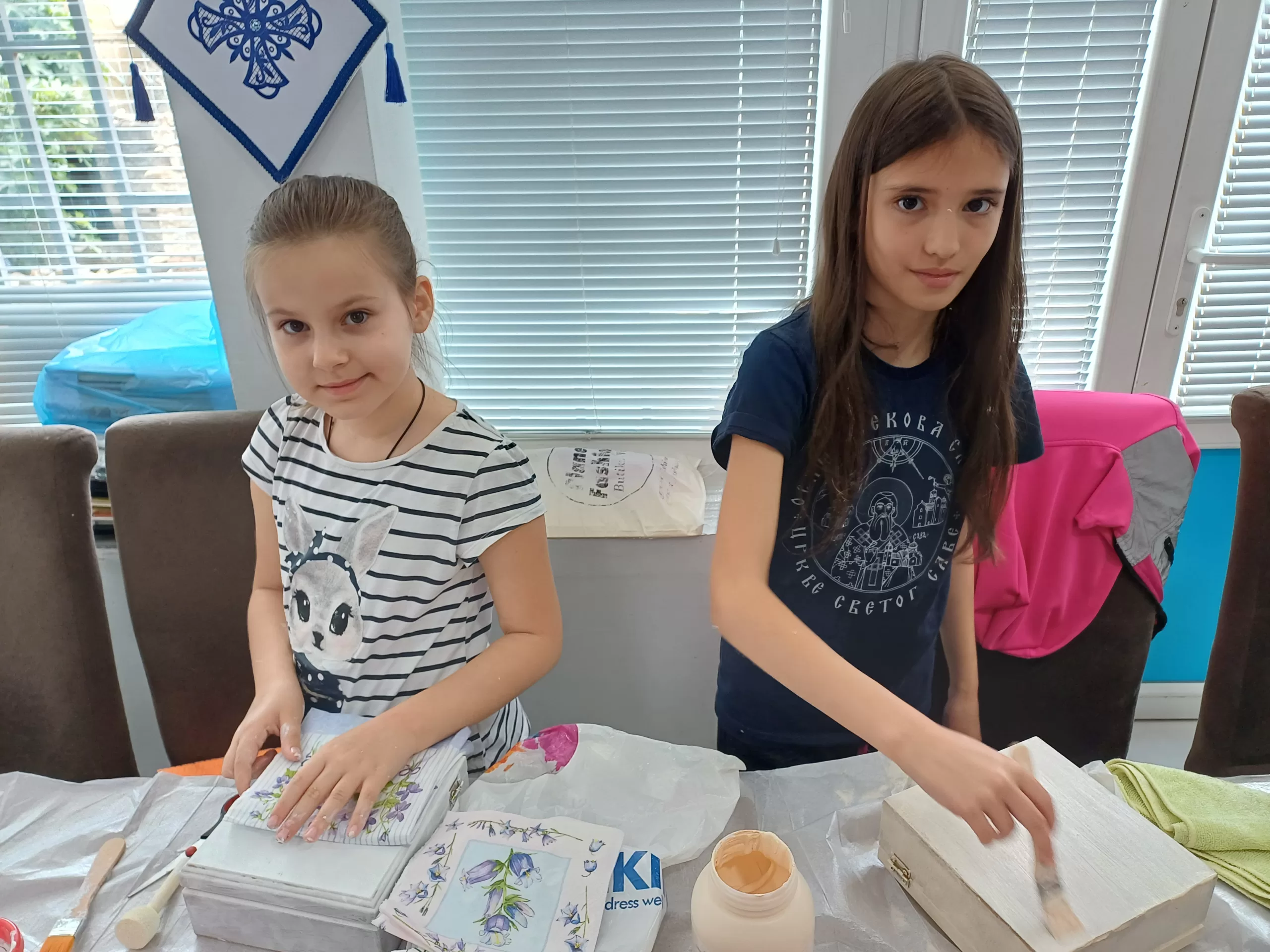 Radionica dekupaža u Orahovcu (Foto: Radio Goraždevac)