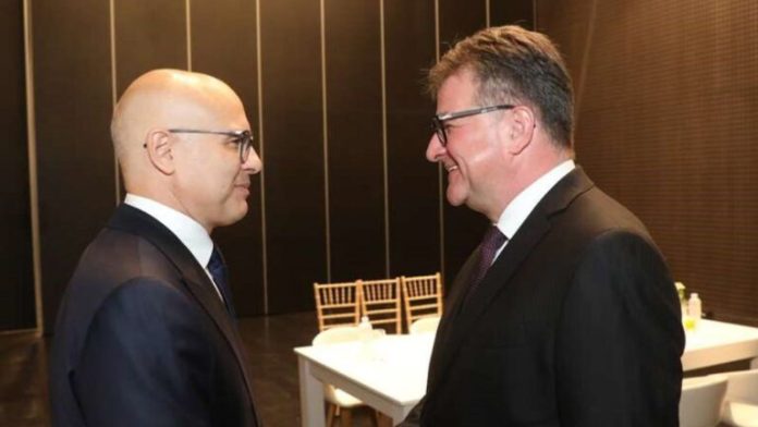 Miroslav Lajčak i Miloš Vučević (Foto: Vlada Srbije) Miroslav Lajčak i Miloš Vučević (Foto: Vlada Srbije)