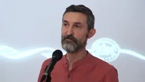 Izložba “U slavu Vidovdana”: Naša prošlost, sadašnjost i budućnost 3 Srđan Mladenović (Foto: Kim)