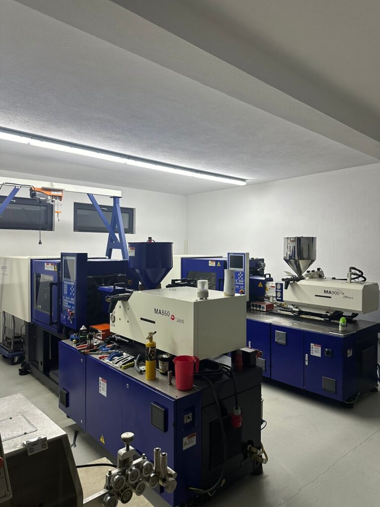 KP: Sprečen još jedan slučaj šverca robe iz Srbije 3 02 1 768x1024 1