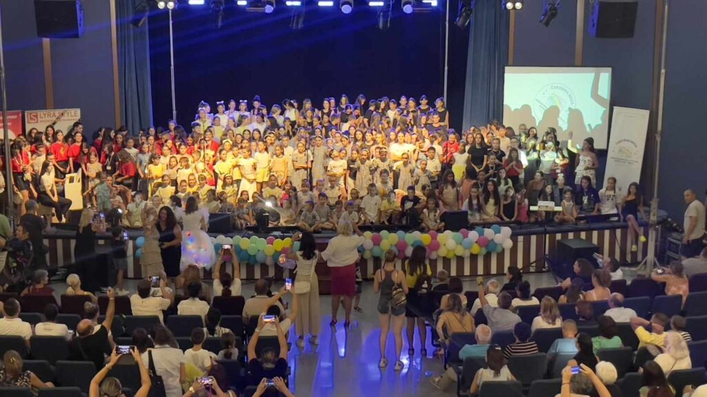 Gradski dečji hor Kosovska Mitrovica na Međunarodnom festivalu „Čarobna nota“ u Nišu 4 Foto: Radio Kontakt Plus