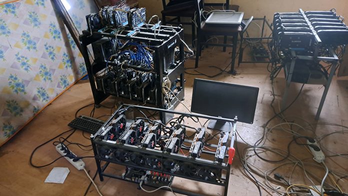 Važno je znati koliko električne energije se zaista troši prilikom rudarenja kriptovaluta, ilustracija (Foto: arhiva Kim) Važno je znati koliko električne energije se zaista troši prilikom rudarenja kriptovaluta, ilustracija (Foto: arhiva Kim)
