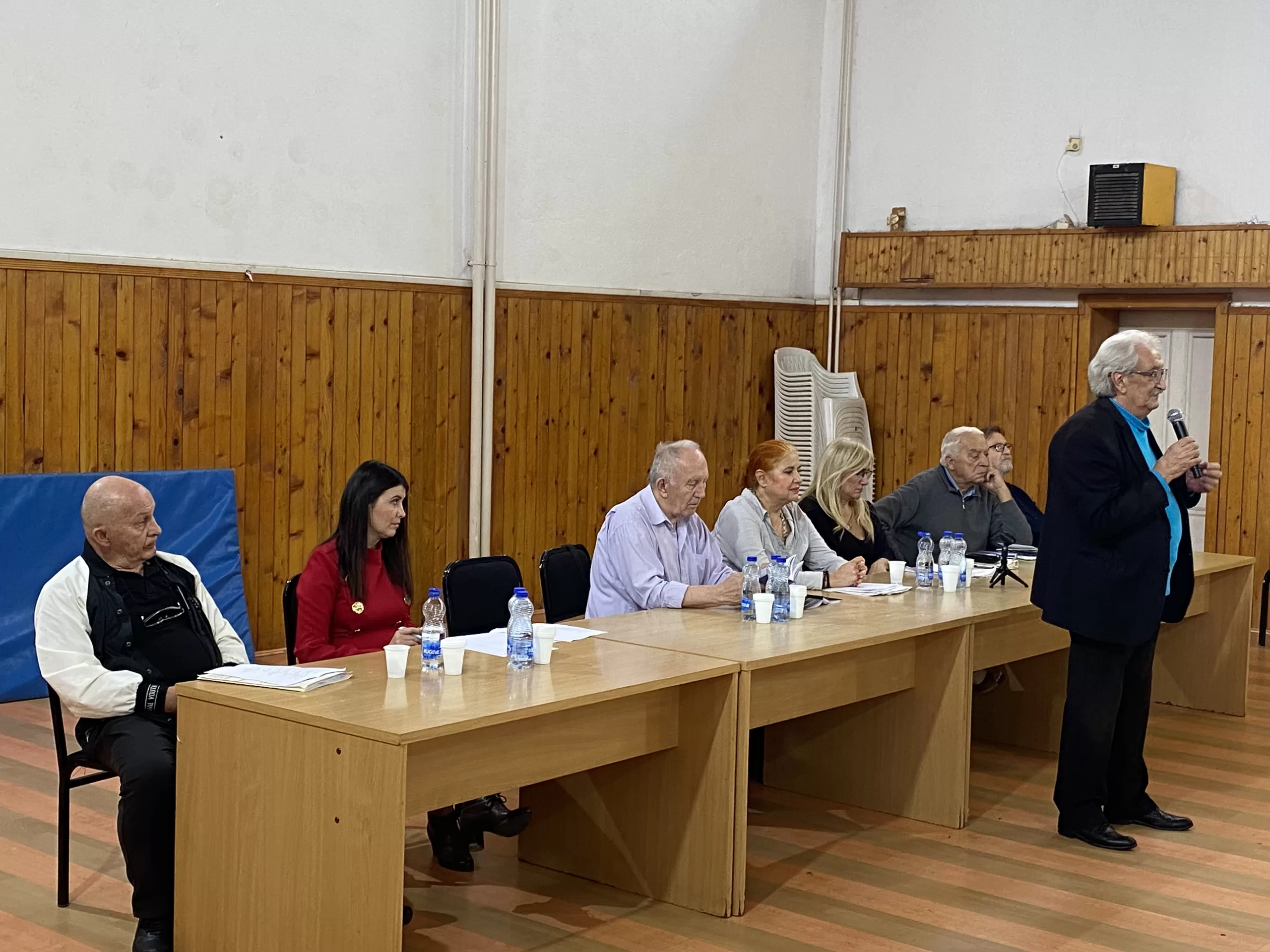 Pesnici Nevena Milosavljević i Vladan Rakić, dobitnici književne nagrade “Lazar Vučković” 3 Pesnički susret „Lazar Vučković“ u Goraždevcu (Foto: Radio Goraždevac)