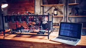 Digitalna imovina i kosovski zakonodavni okvir 1 Rudarenje kriptovaluta, ilustracija (Foto: istock)