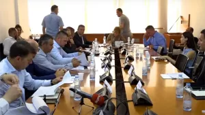 Digitalna imovina i kosovski zakonodavni okvir 4 Sednica skupštinskog Odbora za ekonomiju, industriju, preduzetništvo i trgovinu (Foto: KosovaPress)