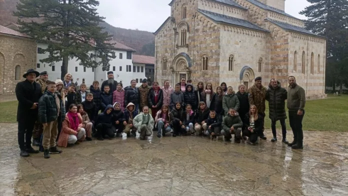 Manastir Dečani (Foto: Manastir Visoki Dečani) Manastir Dečani (Foto: Manastir Visoki Dečani)