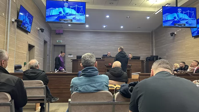 Sa suđenja optuženima za napad na OIK (Foto: Kim) Sa suđenja optuženima za napad na OIK (Foto: Kim)