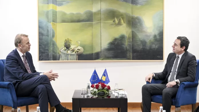 Orav: Nova vlada da sprovodi reforme u cilju pridruživanja Kosova EU (Foto: Kabinet premijera Kosova) Orav: Nova vlada da sprovodi reforme u cilju pridruživanja Kosova EU (Foto: Kabinet premijera Kosova)