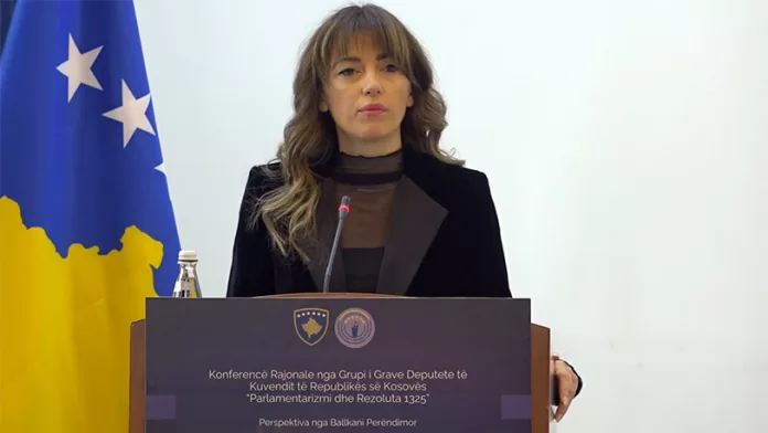 Ministarka pravde Kosova Aljbuljena Hadžiju (Foto: printskrin Ekonomija onlajn) Ministarka pravde Kosova Aljbuljena Hadžiju (Foto: printskrin Ekonomija onlajn)