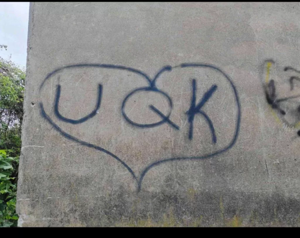 Uznemirujući grafiti u Goraždevcu 1 44d2a2a6 1a06 43b3 bac4 df04131abbe3