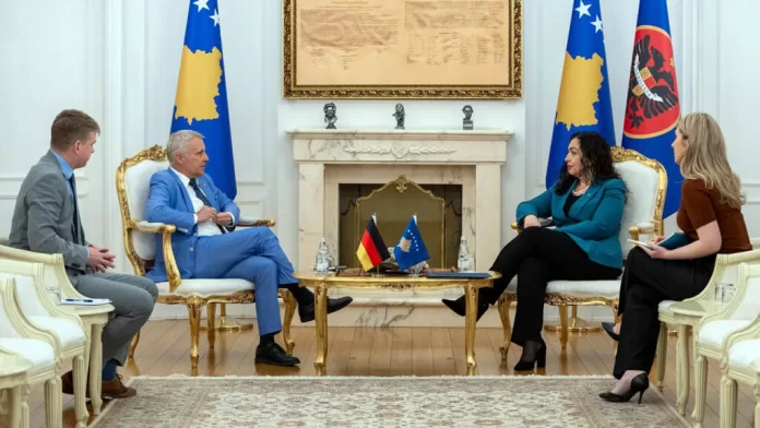 Rode sa Osmani podelio „rastuću zabrinutost“ zbog kašnjenja u formiranju institucija (Foto: Predsedništvo Kosova)