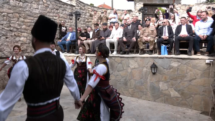 Sa otvaranja Muzeja vina u Velikoj Hoči (Foto: Radio Goraždevac) Sa otvaranja Muzeja vina u Velikoj Hoči (Foto: Radio Goraždevac)